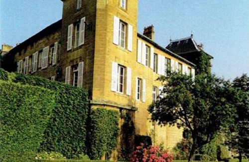 Marville House | Relais Ermesinde: Self-catering cottage in the countryside