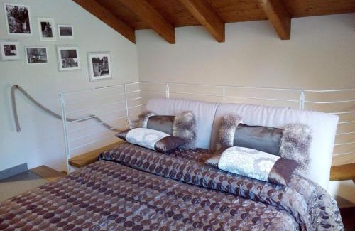 Borgomanero Bed & Breakfast | Relais Profumo di Vino