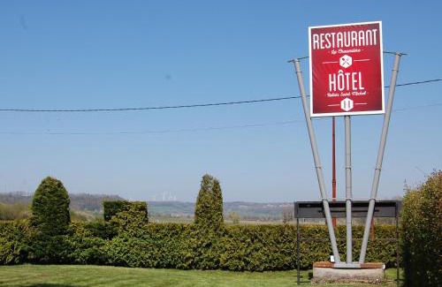 Villegusien-le-Lac Hotel | Relais Saint Michel