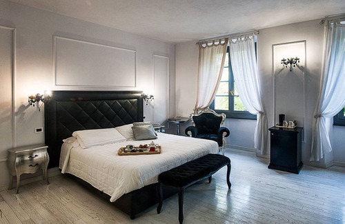 Carcare Hotel | Relais Villa Degli Aceri