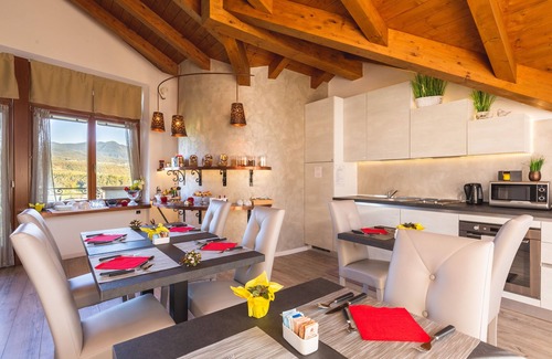 Tassullo Bed & Breakfast | Relais Villa Quercia