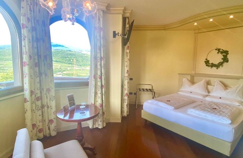 Tassullo Bed & Breakfast | Relais Villa Quercia