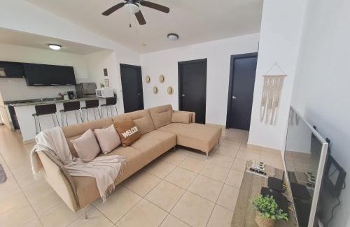 Las Guias Oriente House | Relajante villa cerca de la playa