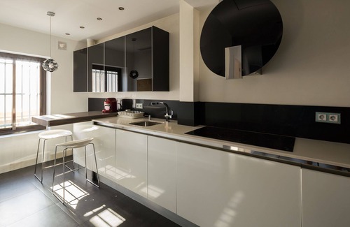 San Gil Apartment | Relator Terrace. 3 bedrooms, 3 bathrooms, terrace & private pool