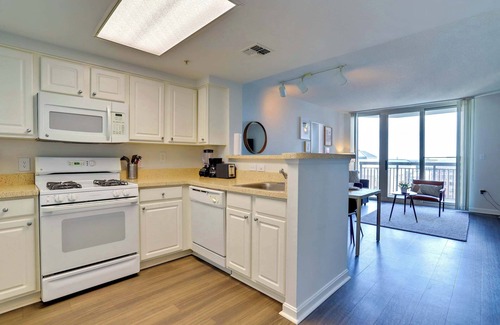 Ballston Apartment | Relax After a Long Trip in This Apt