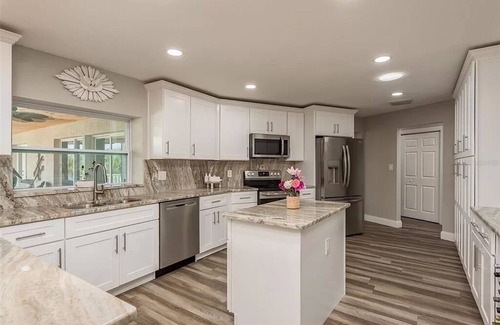 New Port Richey House | Relax all winter in this 3000sqft private family and pet friendly paradise.