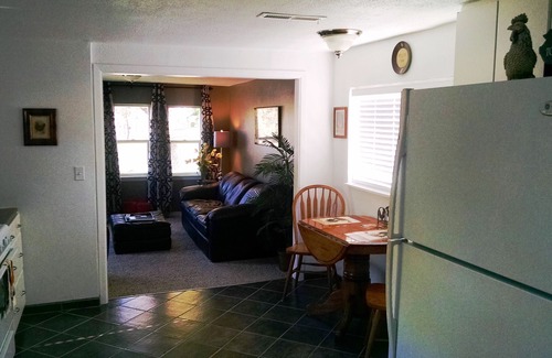 Colorado Springs House | Relax and Be Our Guest In Historic Old Colorado City.