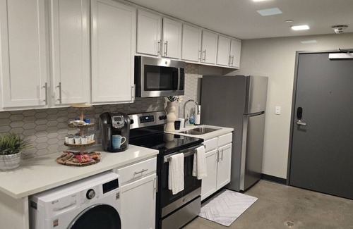 Five Points South Apartment | Relax and Chill@ Studio 51