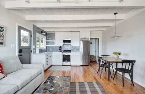 Stinson Beach Apartment | Relax and Enjoy an Oceanfront Getaway at La Paz