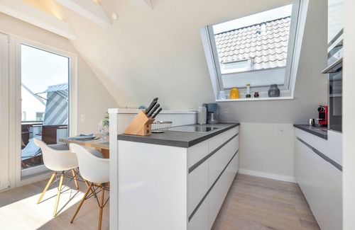 Sylt Apartment | "Relax and enjoy at the Rantumer Dünenloft: your perfect vacation apartment on the M