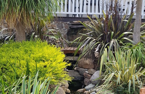 Sanctuary Point House | Relax and Enjoy a little bit of Sanctuary in Jervis Bay