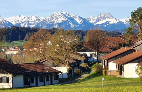 Lechbruck House | "Relax and experience: Your family vacation in the Hochbergle vacation village!"