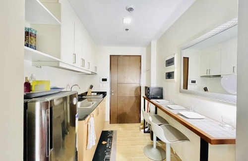 Iloilo Apartment | Relax and Recharge at LaFayette Park Square Iloilo