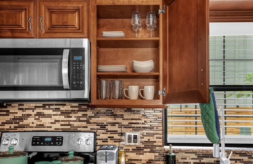 University House | Relax and Recover Townhouse