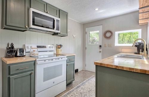 Ligonier Cabin | Relax and Unwind - Bird Creek Cottage at Cliffwood
