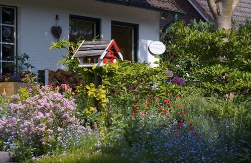 Lankau Apartment | Relax and unwind in attractive situated Apartment