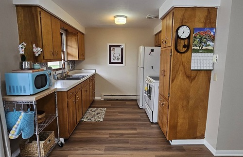Fort Wayne House | Relax and unwind in this colorful home close to hospitals and colleges!