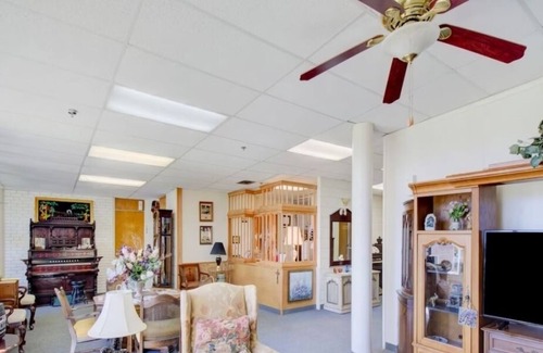 Drumright House | Relax and Unwind! Pets Allowed, Free Parking, Near Western Heritage Museum