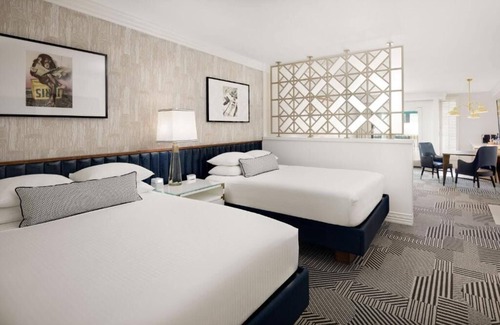 Tri-West Hotel | Relax and Unwind! Pet-Friendly Property, Onsite Pool, Parking