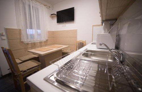 Morahalom Apartment | Relax Apartmanház