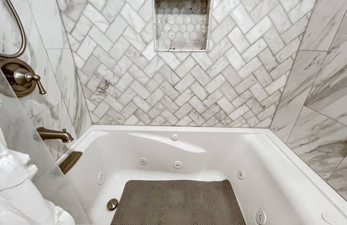 Town Center House | Relax at the Ranch