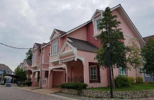 Gambang Villa | Relax @ Bukit Gambang Resort City