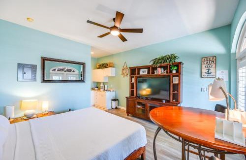 Naples Apartment | Relax By Pool, Stay Near Parks Naples Studio