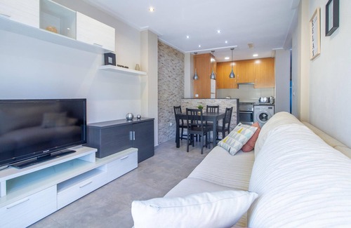 La Marina Apartment | Relax by the sea and enjoy the waves of the Mediterranean.