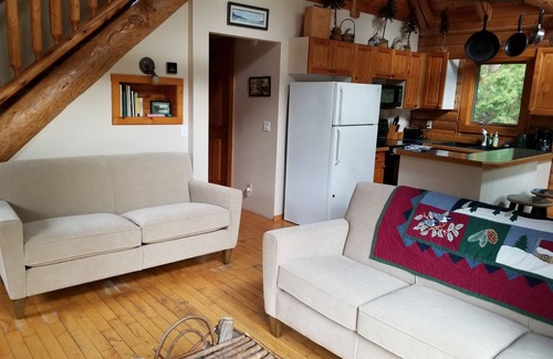 Beulah Cabin | Relax Directly On The Crystal Clear Platte River!