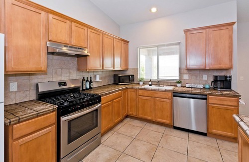 Desert Hot Springs House | Relax , explore, or experience music festivals, tennis or golf tournaments.