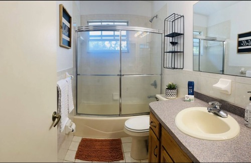 Fort Ogden House | Relax+Explore at the Berry Farm Fort Ogden {pet friendly}