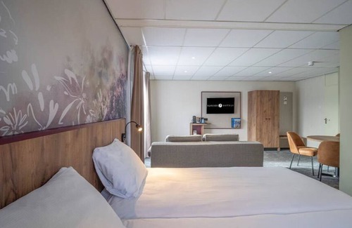 Zeegse Hotel | Relax & Explore: Near Drents Museum with Indoor Pool and National Park Access