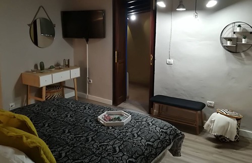 Buenavista del Norte Cottage | Relax, hiking, views and nature in the Rural Park of Teno. Garden and free WiFi.