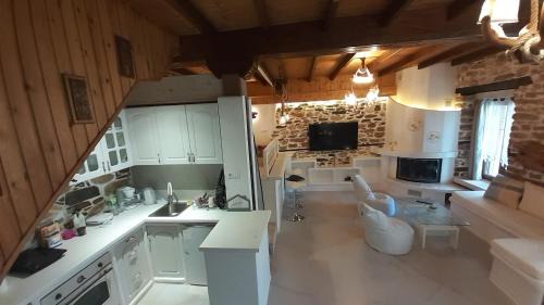 Potamia Villa | Relax Holistic House
