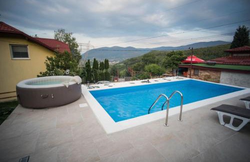 Hadzici Villa | Relax House