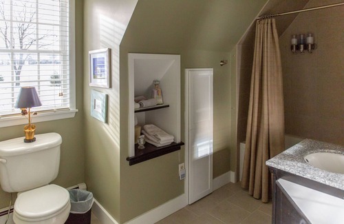 New Wilmington Bed & Breakfast | Relax in beautiful Amish countryside