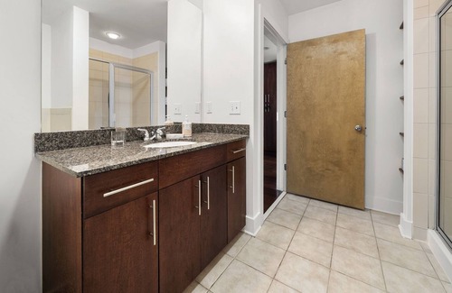 Lindbergh House | RELAX in BUCKHEAD II w/Train