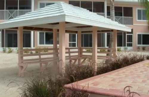 Rum Point Condo | Relax in coastal luxury in our renovated oceanfront condo Kaibo phase 2 - B13