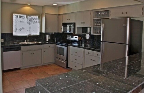 Mountain Gardens Estates House | Relax In Comfort And Privacy On One Acre Among The Saguaros