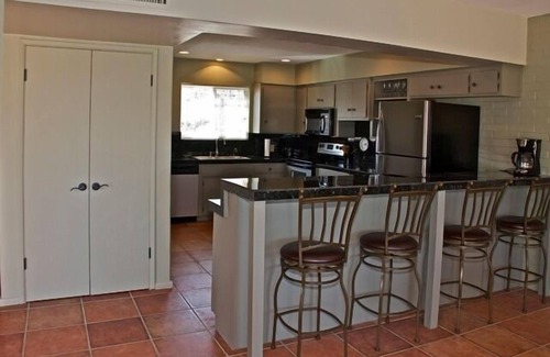Mountain Gardens Estates House | Relax In Comfort And Privacy On One Acre Among The Saguaros