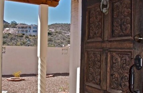 Mountain Gardens Estates House | Relax In Comfort And Privacy On One Acre Among The Saguaros
