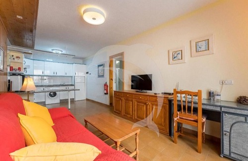 Arenas del Mar Apartment | Relax in El Médano's Modern Sea View Apartment