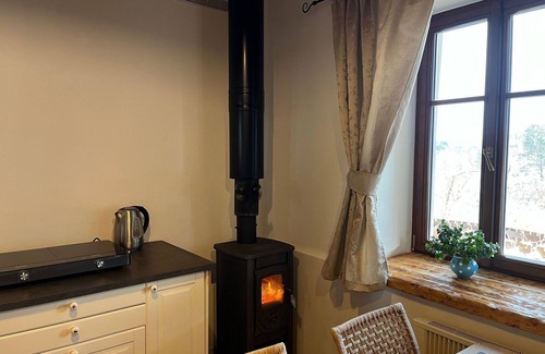 Velke Popovice Cottage | Relax in holiday home in quiet natural park, 20 minutes from Prague.