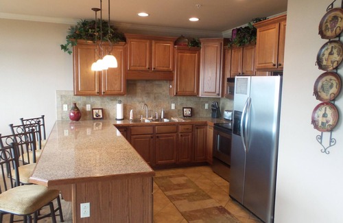 Hollister Condo | Relax In Luxury On Table Rock Lake, Close To Branson