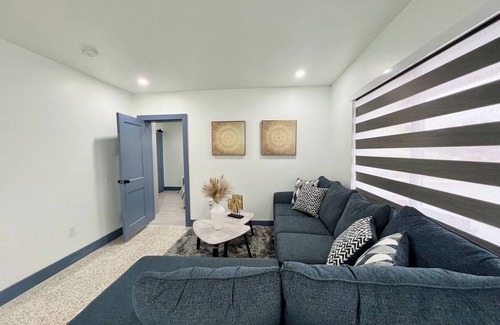 Ludlam House | Relax in Miami: Your Dream Resort-style Getaway