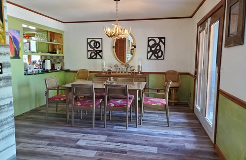 Lewisburg Cottage | Relax in nature at this peaceful 35 acre hilltop country estate.