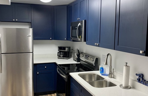 Gulf Stream Apartment | Relax in Ocean Ridge-Near Beach
