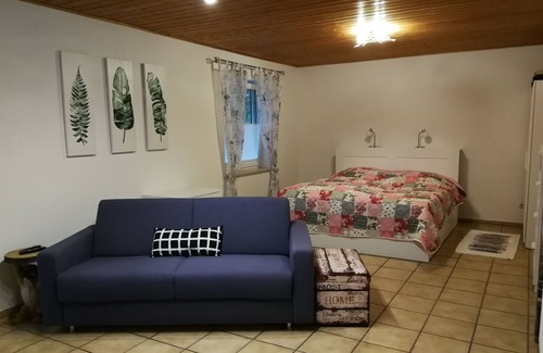 Seeheim-Jugenheim Apartment | Relax in our tranquil surrounding