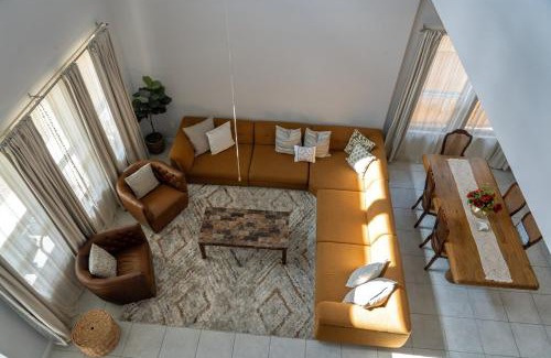 Manchaca House | Relax in Style - 3 King Beds - Near San Marcos Outlets
