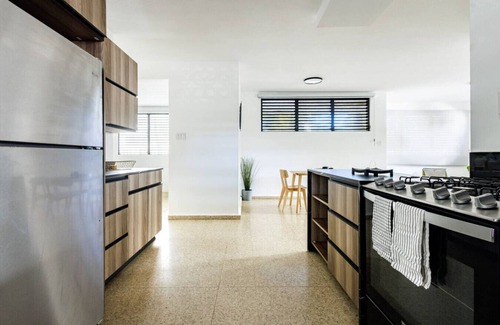 Hato Rey House | Relax in Style | Central Apt for 6 - Unit 1
